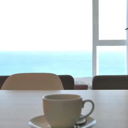 Con Vistas Al Mar *